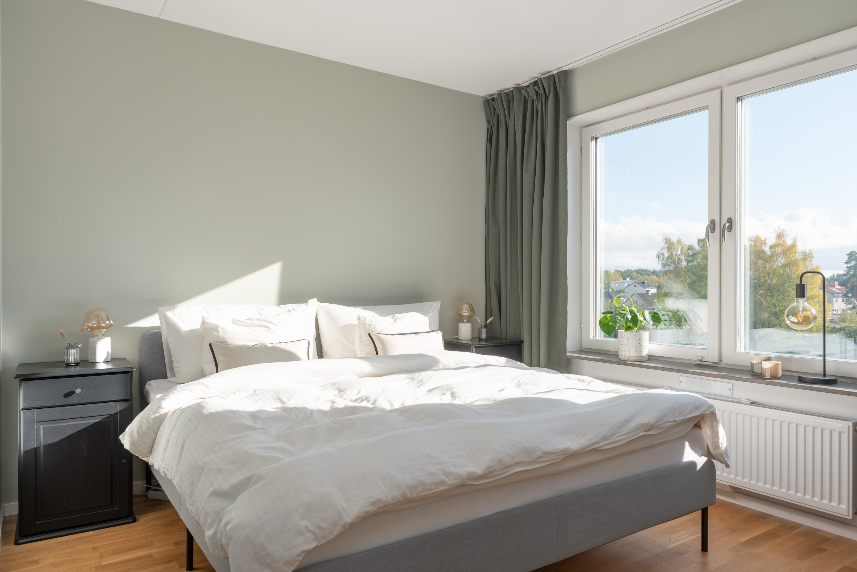 Bostadsbild från Tujagatan 9, Såld i Skiljebo, Västerås