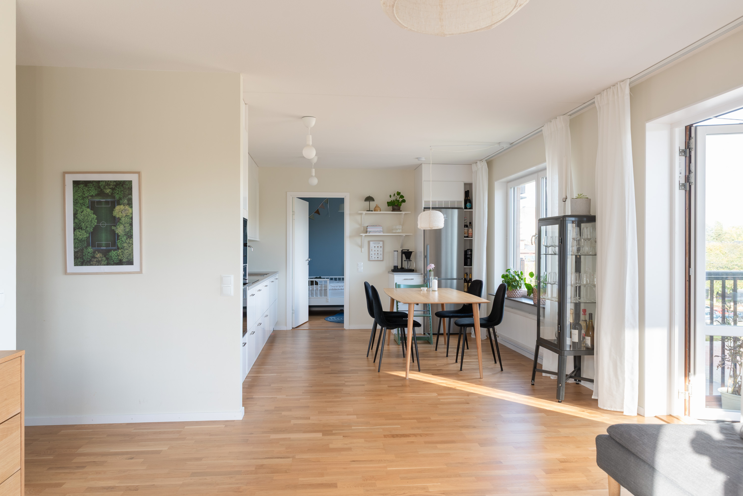 Bostadsbild från Tujagatan 9, Såld i Skiljebo, Västerås