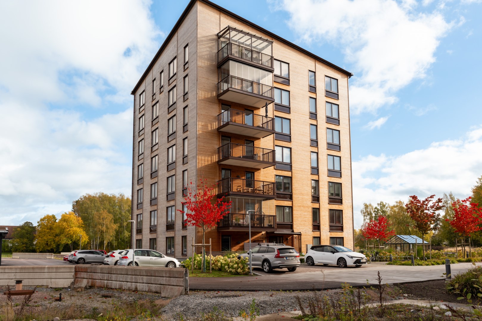 Bostadsbild från Tujagatan 9, Såld i Skiljebo, Västerås