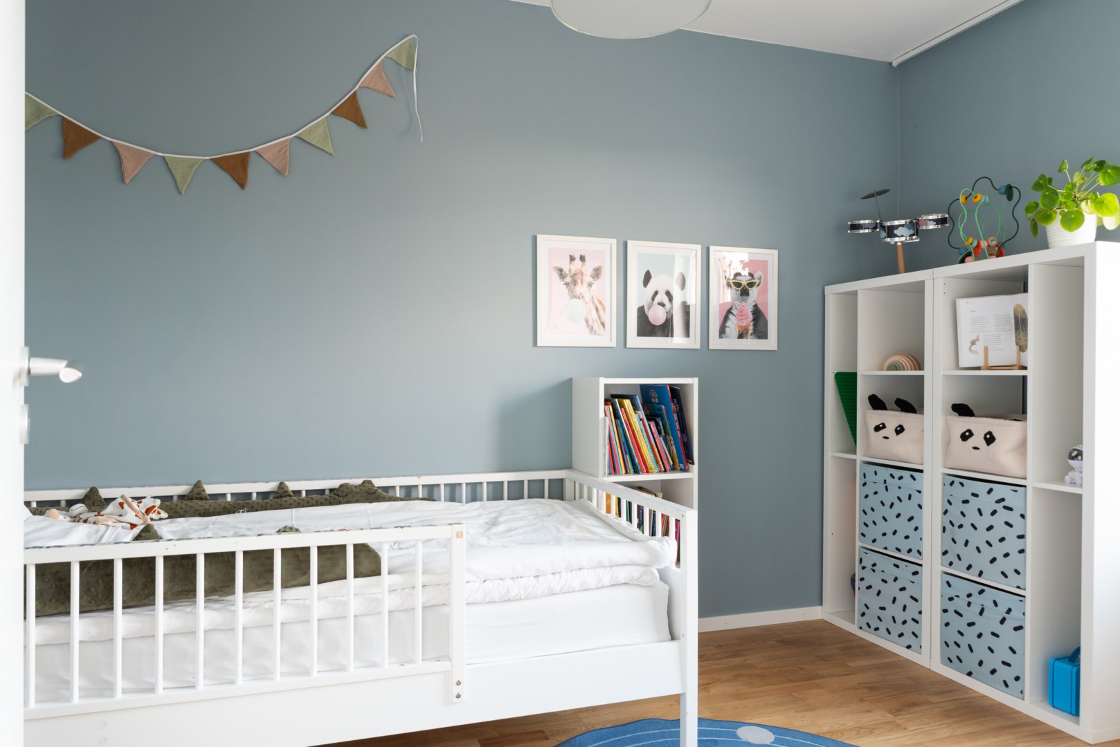 Bostadsbild från Tujagatan 9, Såld i Skiljebo, Västerås