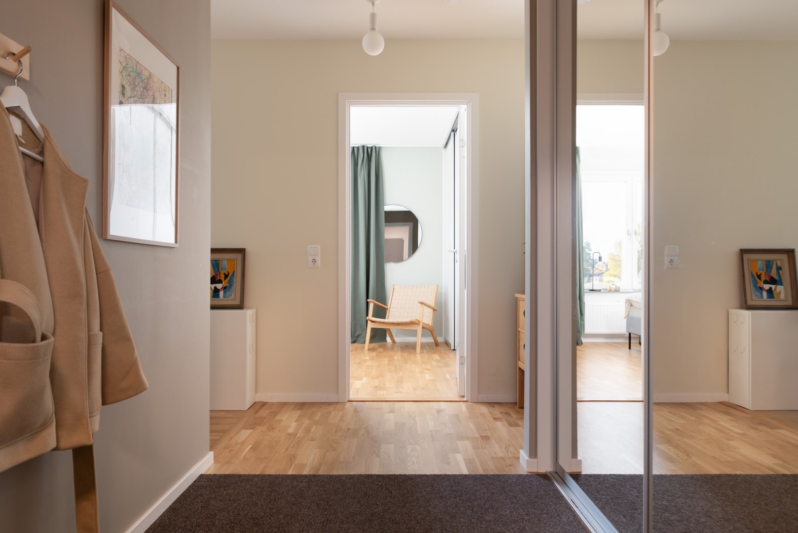 Bostadsbild från Tujagatan 9, Såld i Skiljebo, Västerås