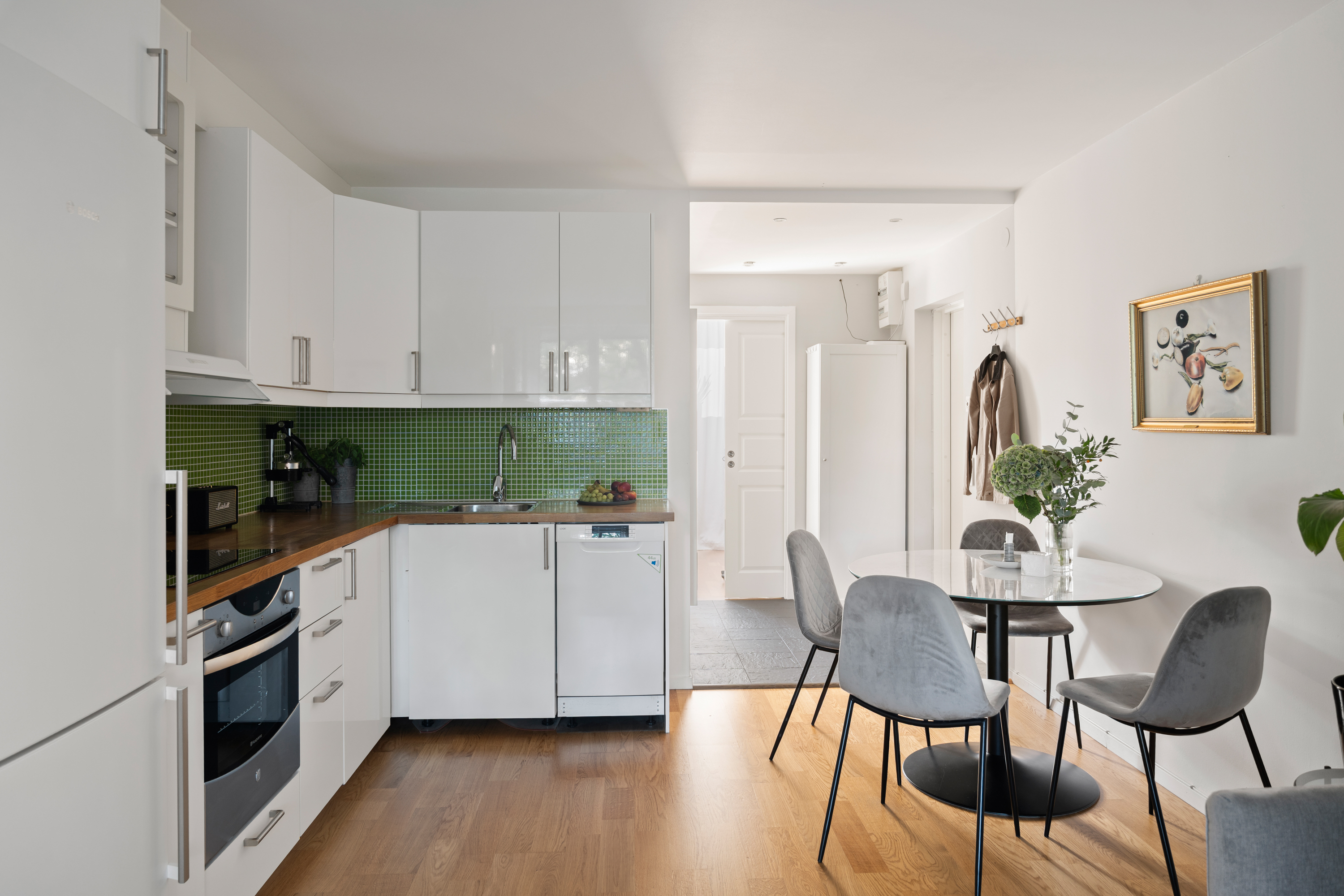 Bostadsbild från Henriksdalsringen 95, Såld i Henriksdalsberget, Nacka