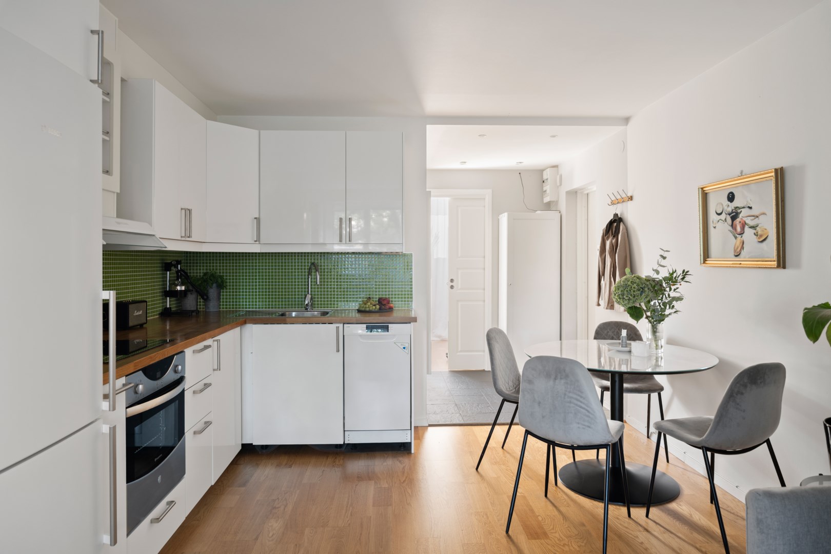 Bostadsbild från Henriksdalsringen 95, Såld i Henriksdalsberget, Nacka