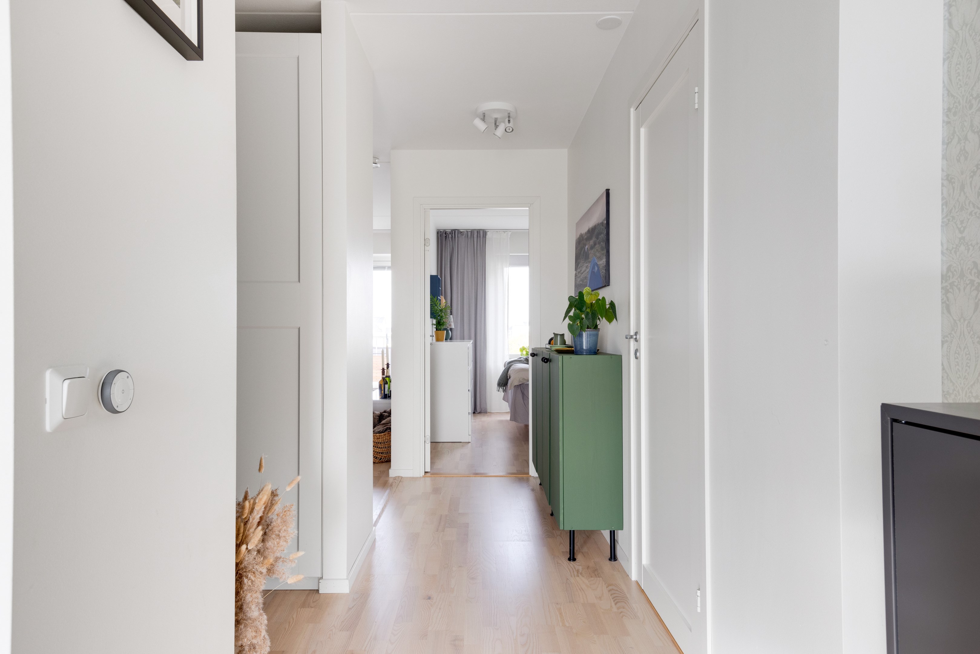 Bostadsbild från Råbyvägen 72, Till salu i Kapellgärdet, Uppsala