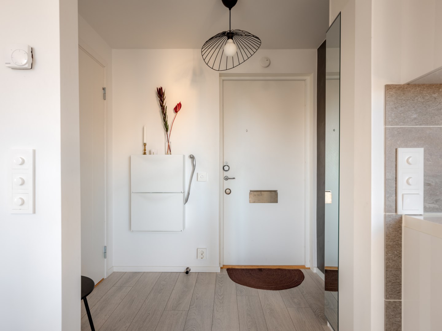 Bostadsbild från Sparbanksvägen 14, Till salu i Hägerstensåsen, Stockholm