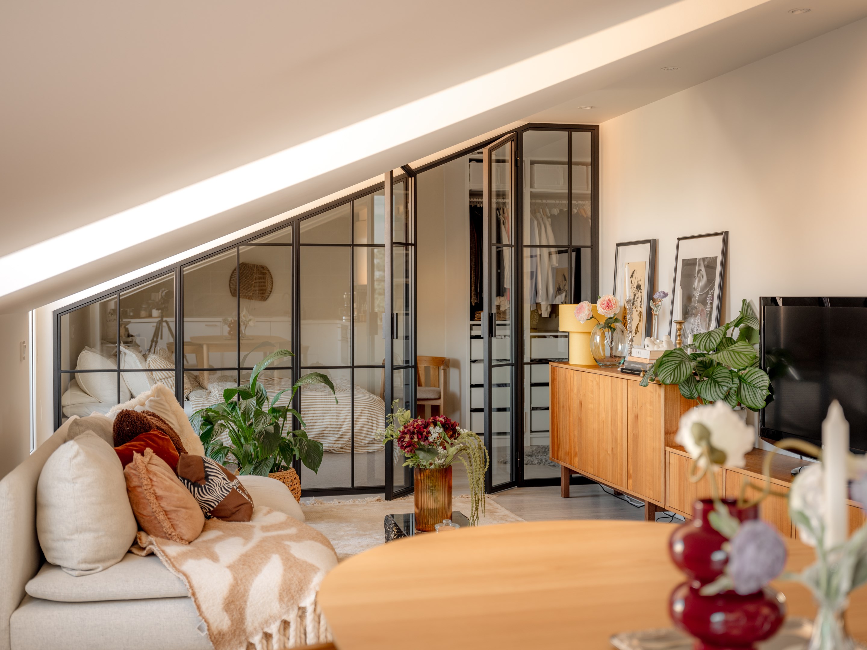 Bostadsbild från Sparbanksvägen 14, Till salu i Hägerstensåsen, Stockholm