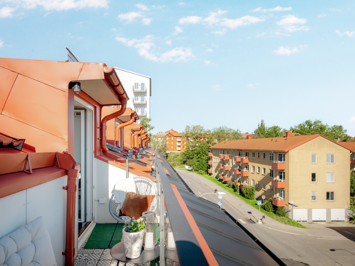 Bostadsbild från Sparbanksvägen 14, Till salu i Hägerstensåsen, Stockholm
