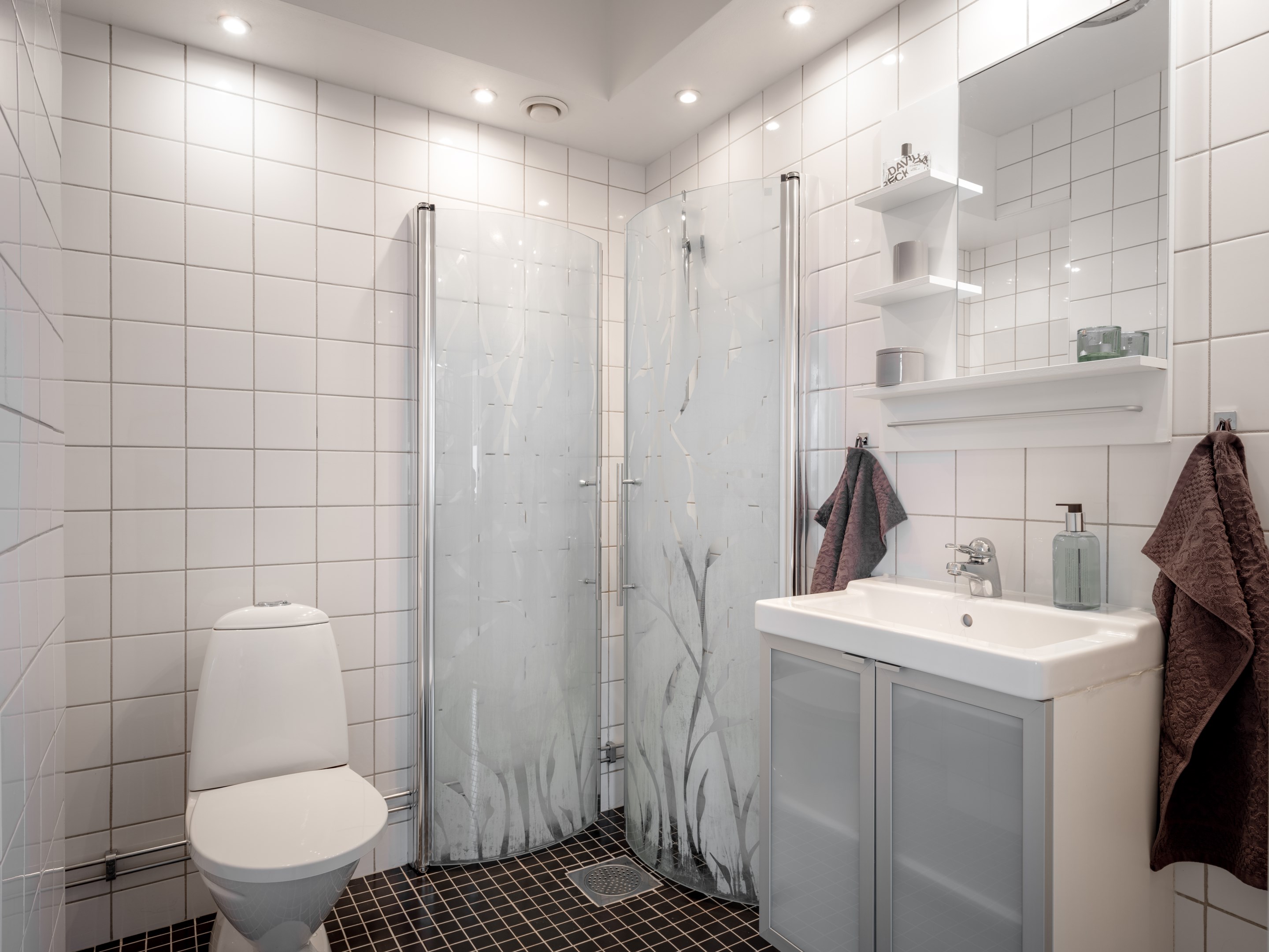 Bostadsbild från Nybohovsbacken 93, Till salu i Liljeholmen, Stockholm