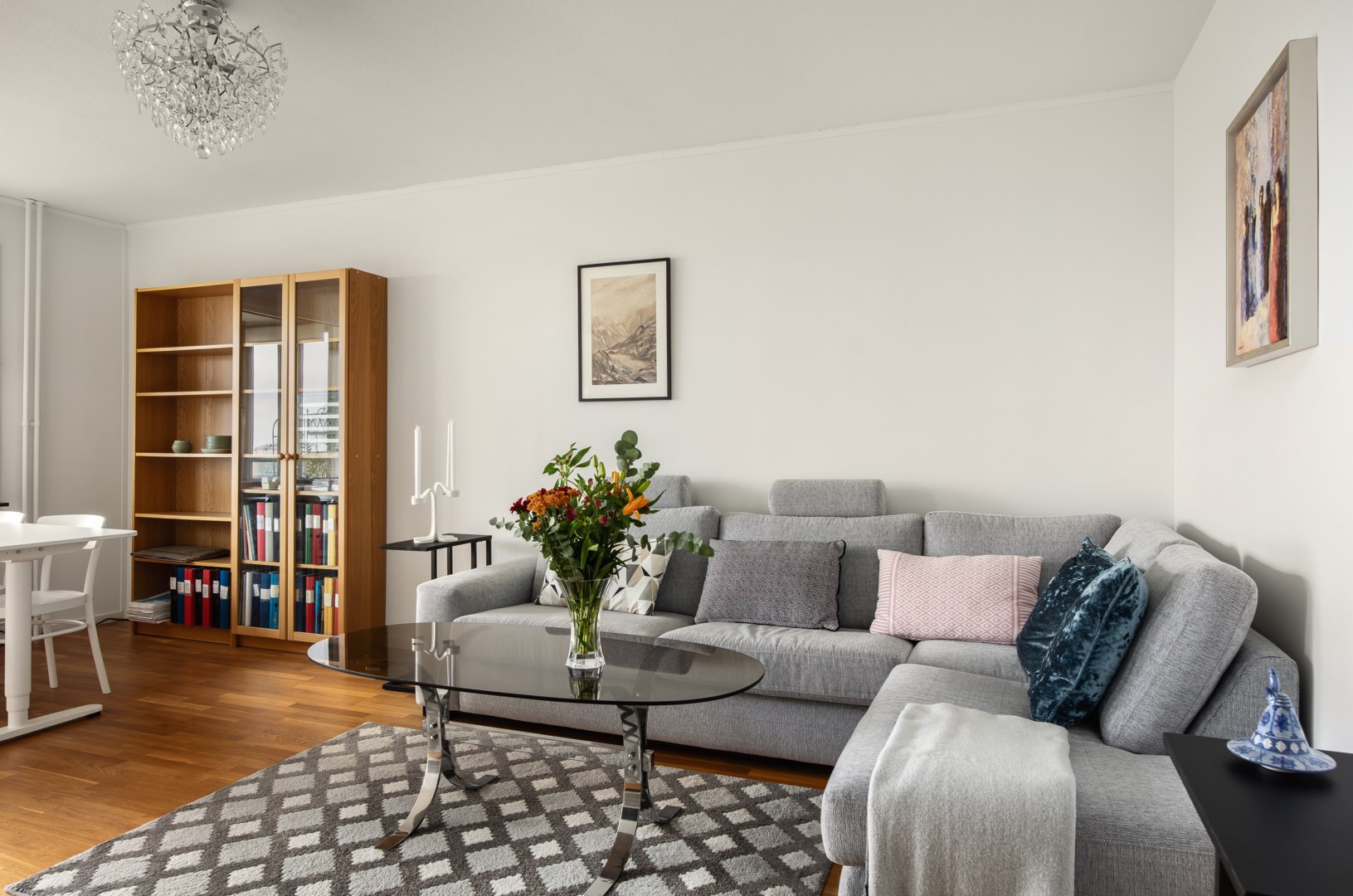 Bostadsbild från Johan Enbergs väg 7, Till salu i Västra skogen, Solna