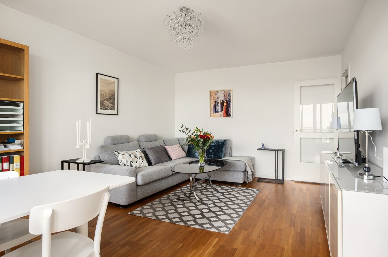 Bostadsbild från Johan Enbergs väg 7, Till salu i Västra skogen, Solna