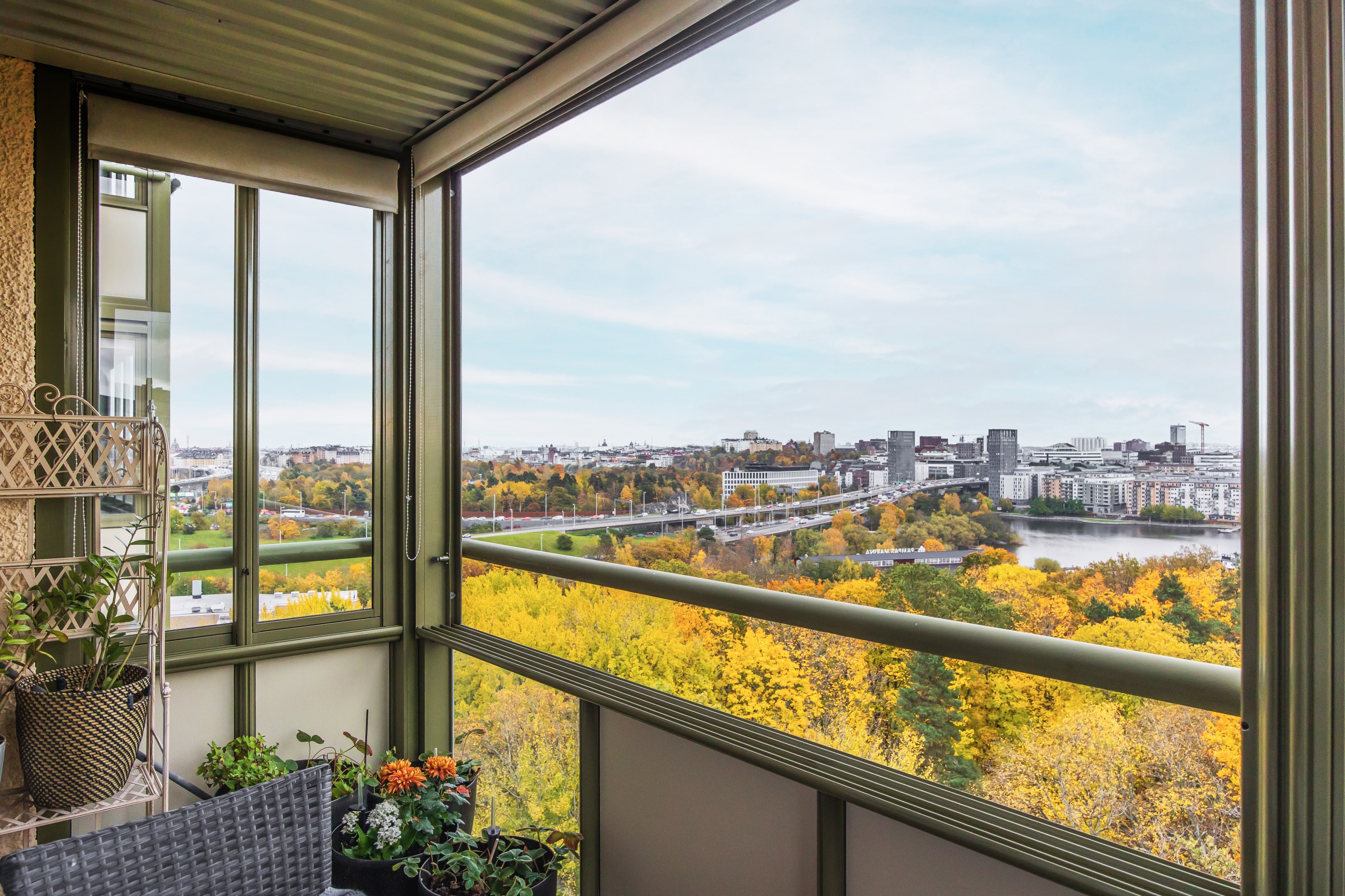 Bostadsbild från Johan Enbergs väg 7, Till salu i Västra skogen, Solna