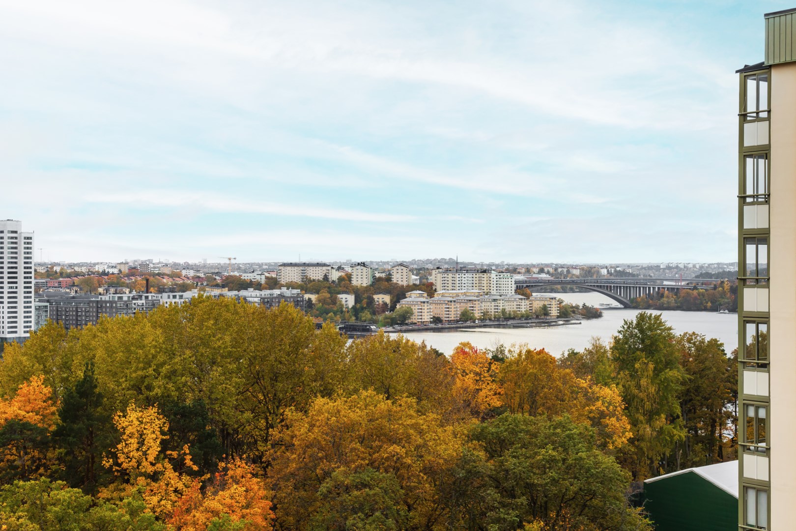 Bostadsbild från Johan Enbergs väg 7, Till salu i Västra skogen, Solna