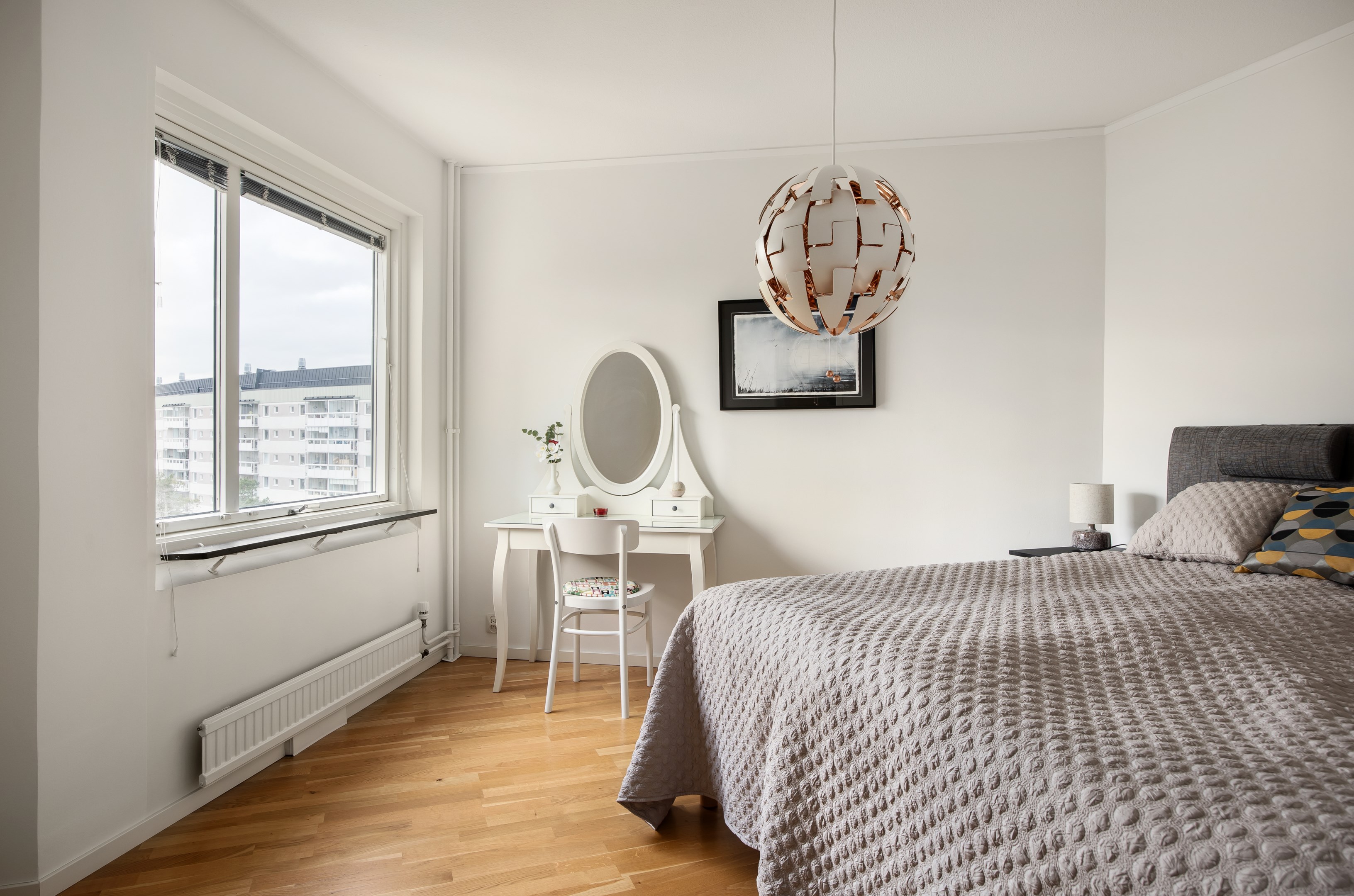 Bostadsbild från Johan Enbergs väg 7, Till salu i Västra skogen, Solna