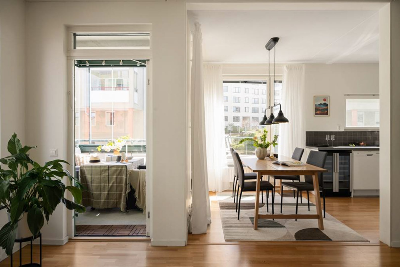 Bostadsbild från Sjökvarnsbacken 6, Till salu i Saltsjöqvarn, Nacka