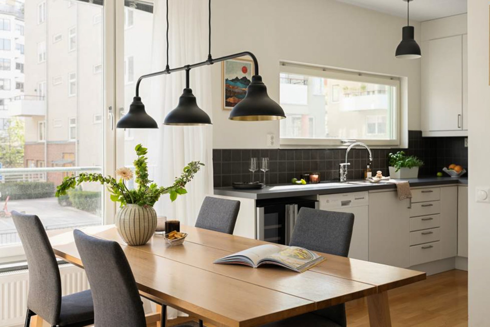 Bostadsbild från Sjökvarnsbacken 6, Till salu i Saltsjöqvarn, Nacka