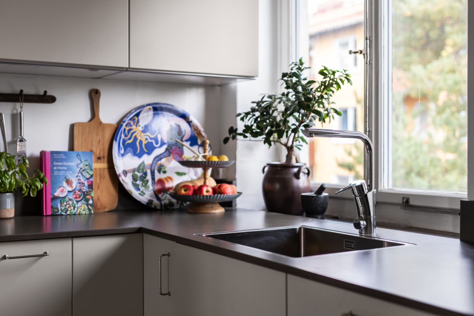 Bostadsbild från Ugglevägen 21C, Såld i Saltängen, Nacka