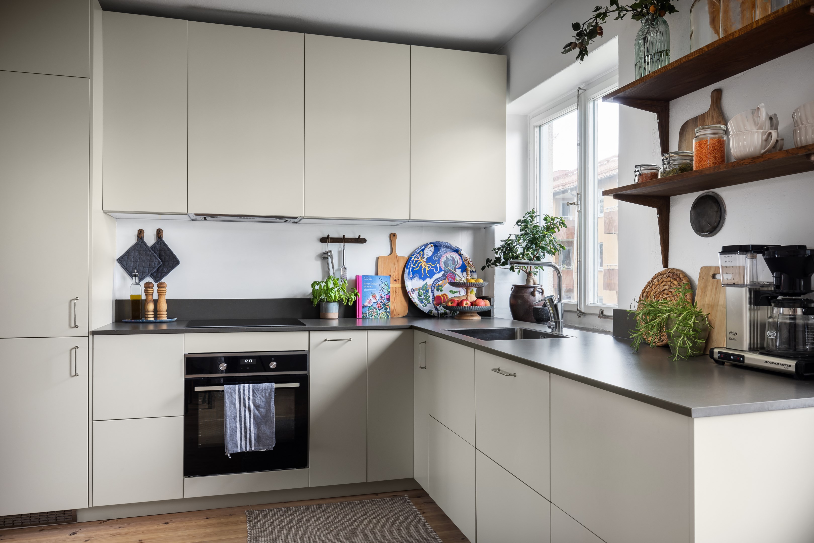 Bostadsbild från Ugglevägen 21C, Såld i Saltängen, Nacka