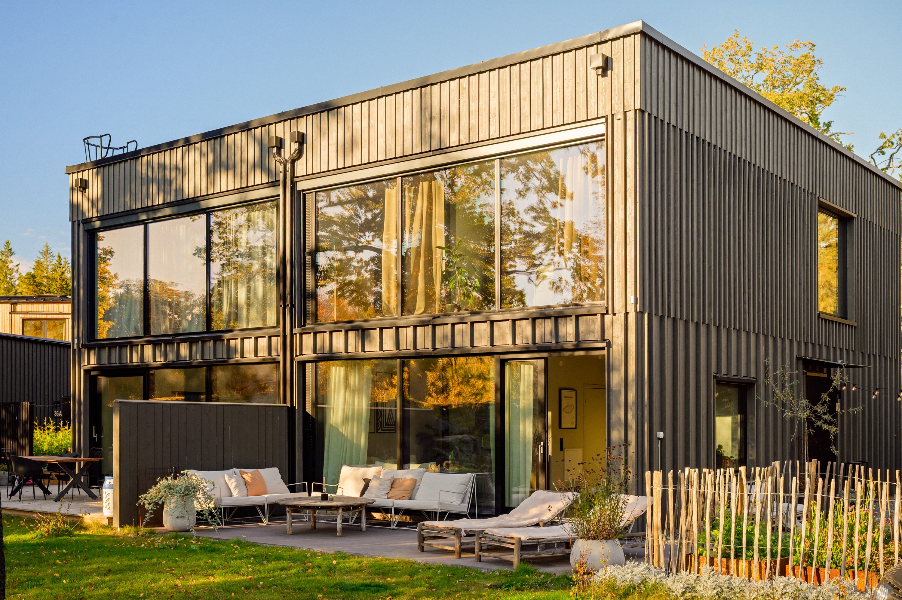 Bostadsbild från Åbroddsvägen 36C, Till salu i Kummelnäs, Nacka