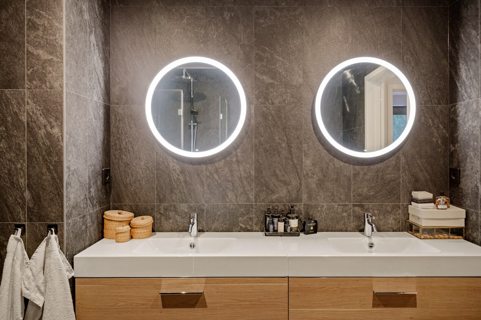 Bostadsbild från Åbroddsvägen 36C, Till salu i Kummelnäs, Nacka