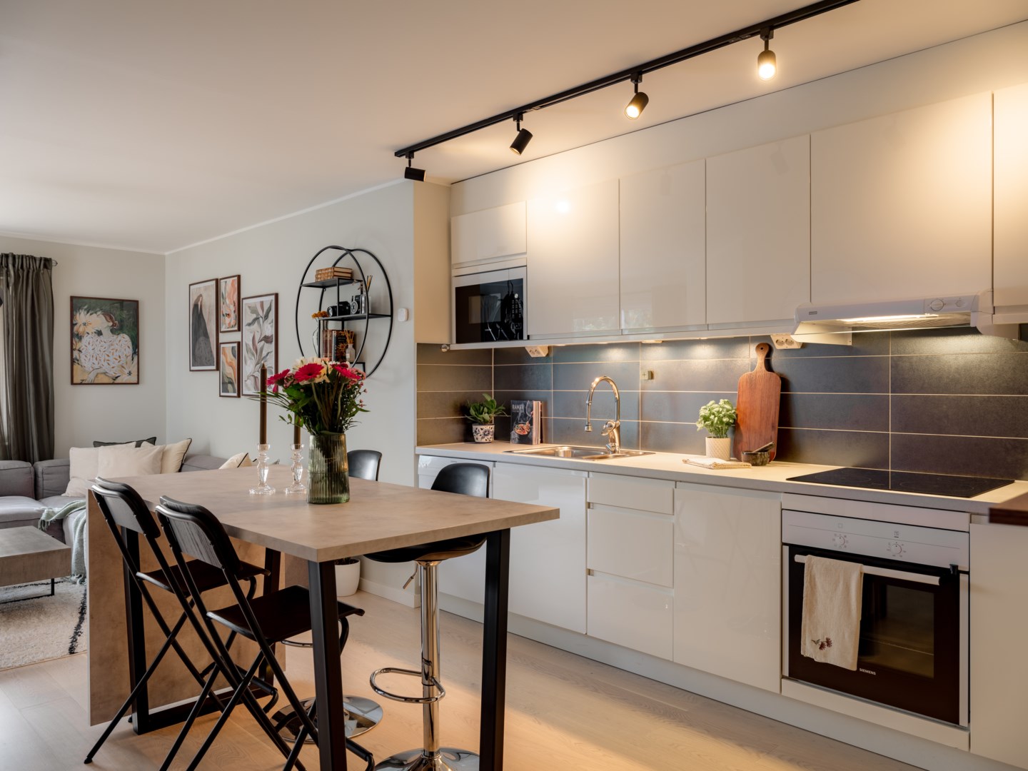 Bostadsbild från Tellusborgsvägen 94, Kommande i Midsommarkransen - Telefonplan, Stockholm