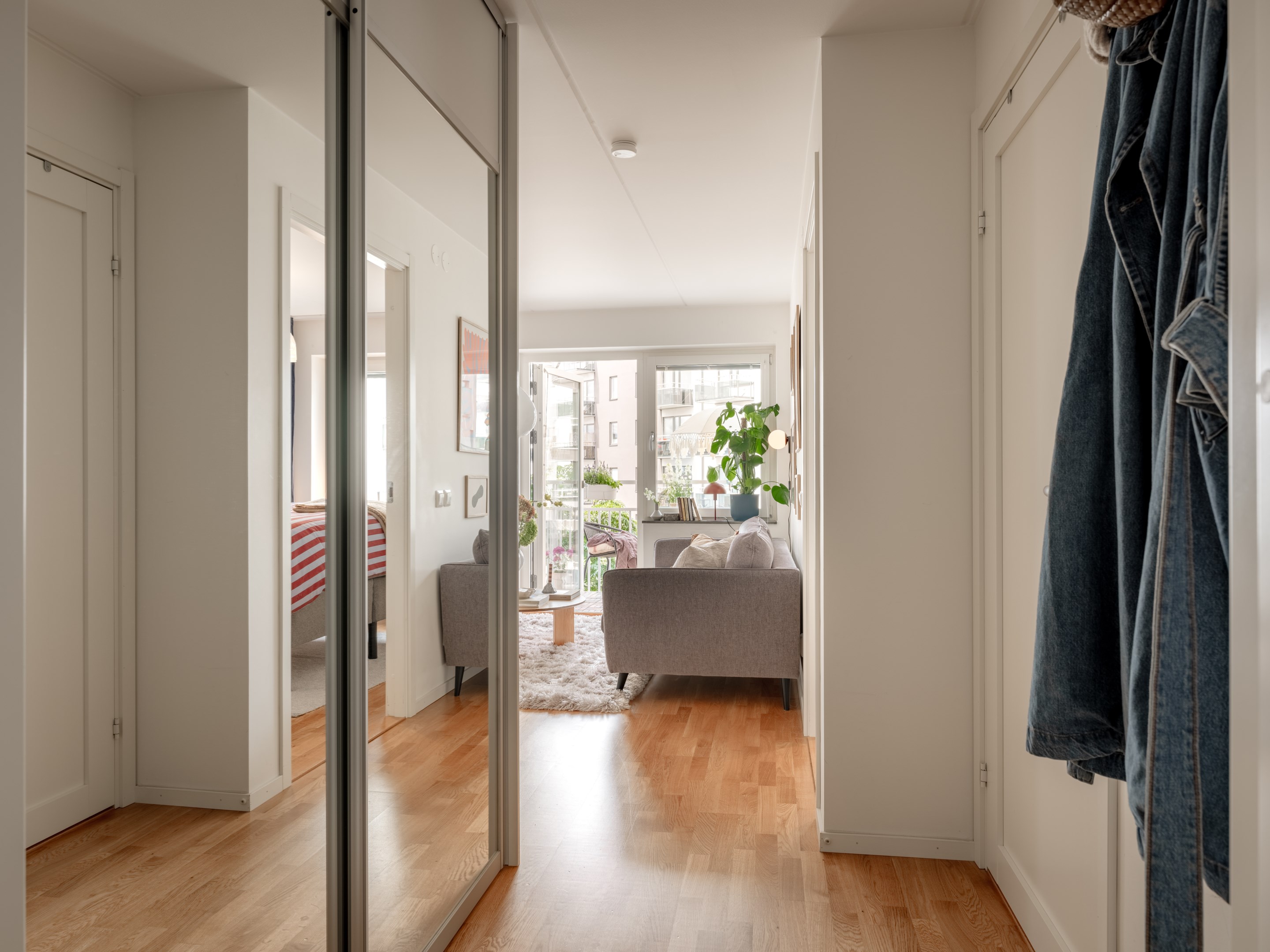 Bostadsbild från Tellusborgsvägen 94, Till salu i Midsommarkransen - Telefonplan, Stockholm