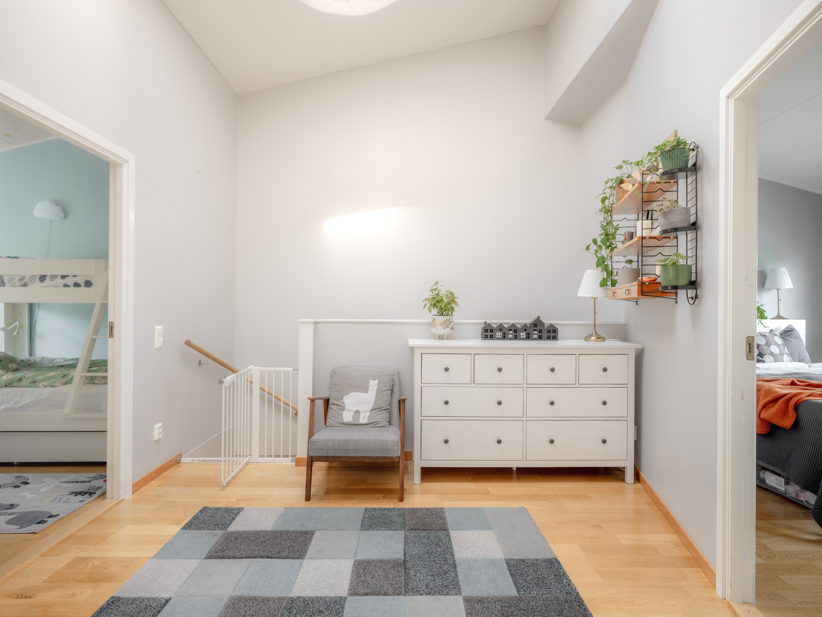 Bostadsbild från Safirgränd 15, Till salu i Solberga/Hägersten, Stockholm