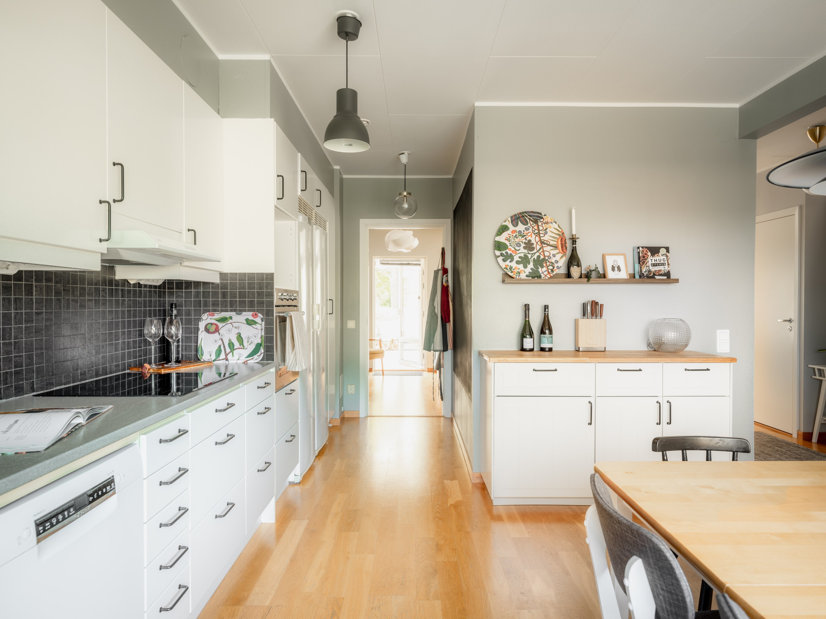 Bostadsbild från Safirgränd 15, Till salu i Solberga/Hägersten, Stockholm