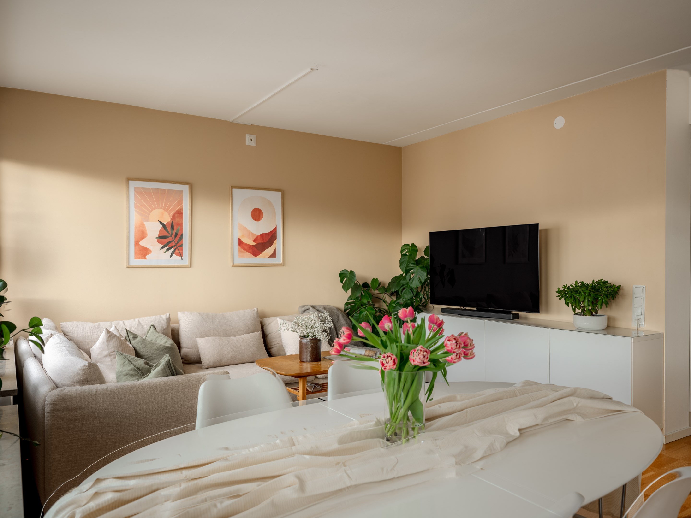 Bostadsbild från Vantörsvägen 275, Till salu i Fruängen, Stockholm