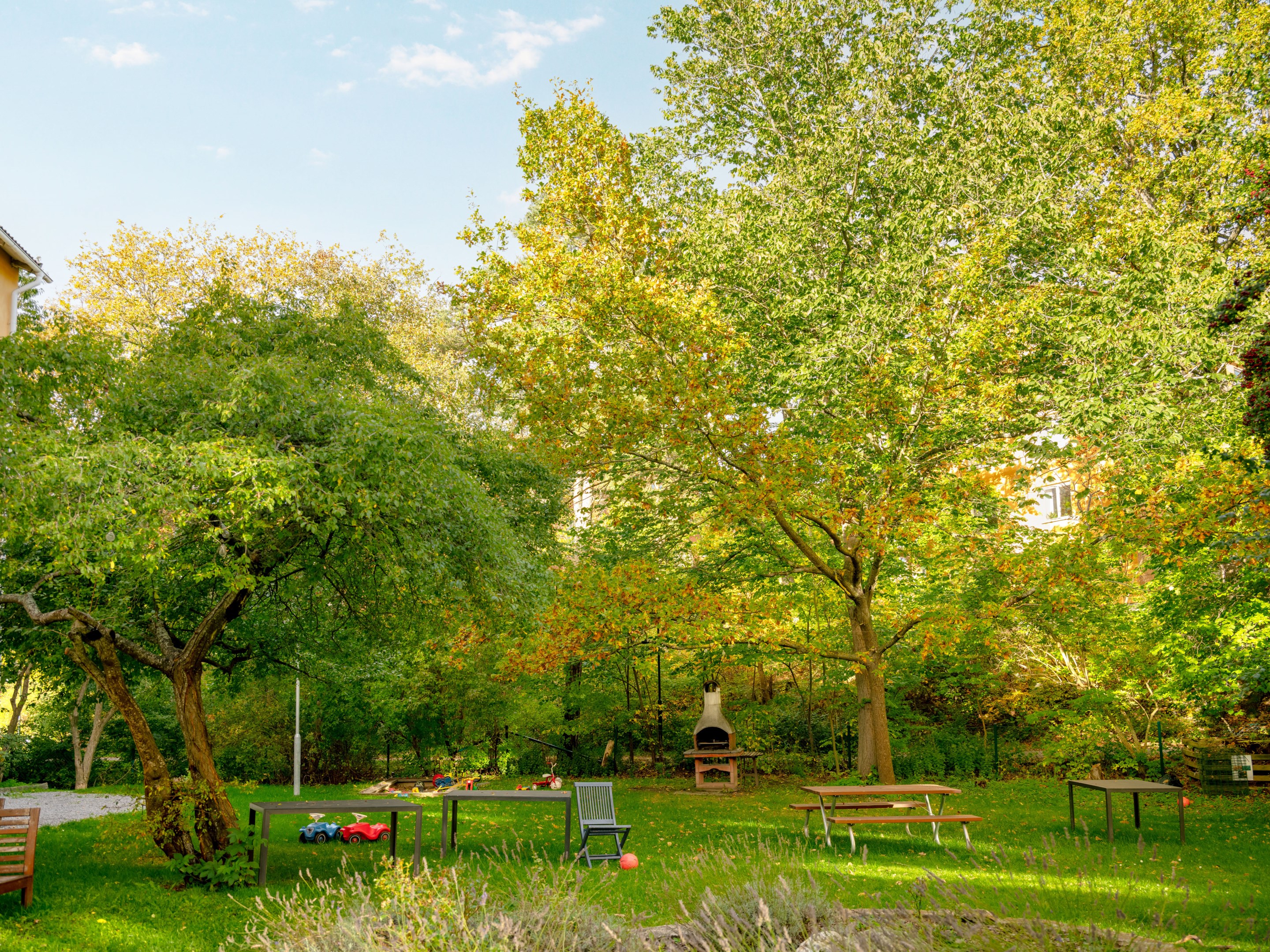 Bostadsbild från Sparbanksvägen 11, Kommande i Hägerstensåsen, Stockholm