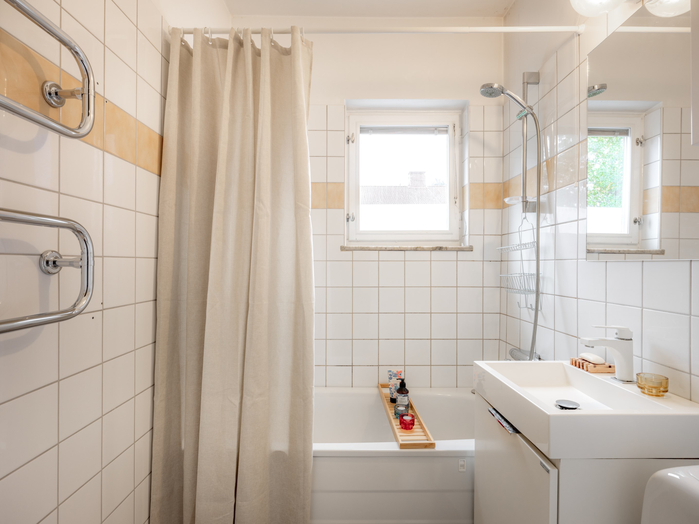 Bostadsbild från Sparbanksvägen 11, Kommande i Hägerstensåsen, Stockholm