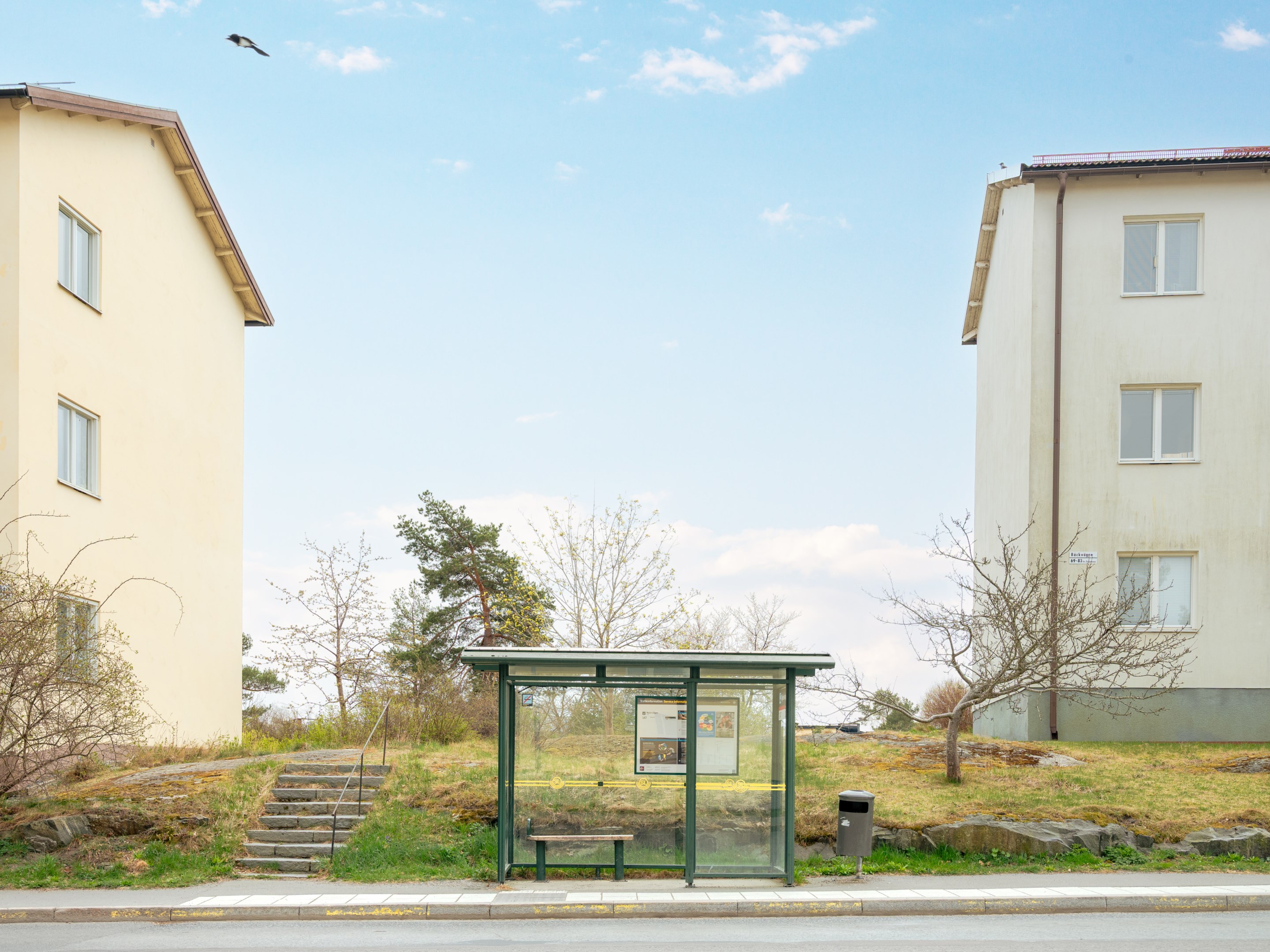 Bostadsbild från Bäckvägen 68B, Såld i Midsommarkransen, Stockholm