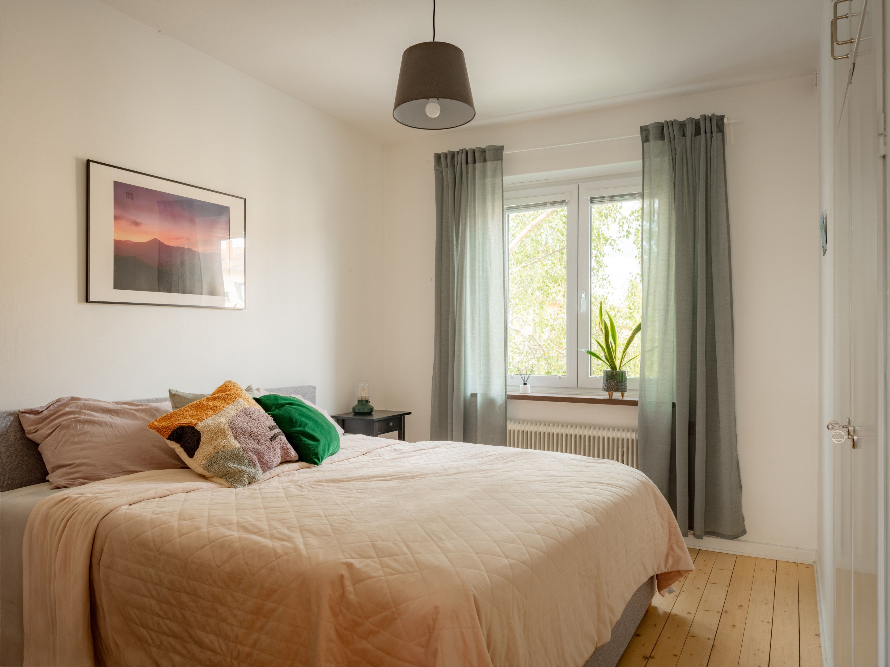 Bostadsbild från Sparbanksvägen 40, Kommande i Hägerstensåsen, Stockholm