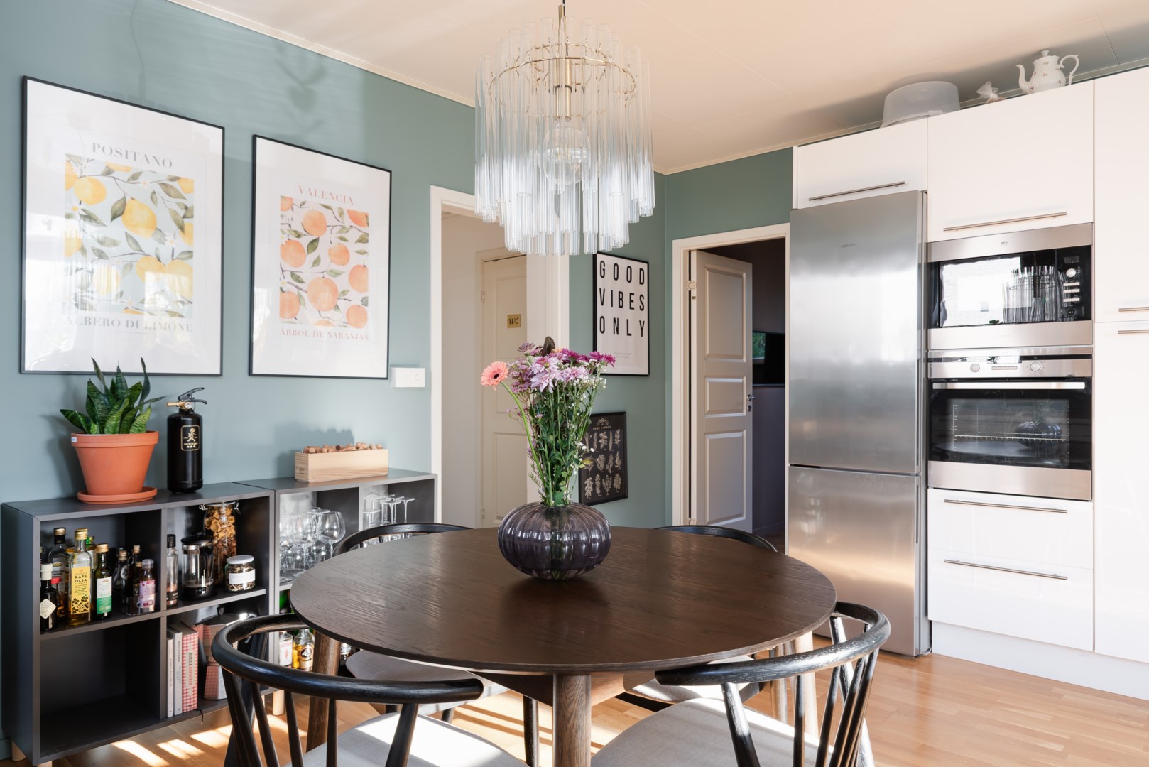 Bostadsbild från Apotekargatan 8, Till salu i Kristiansborg, Västerås