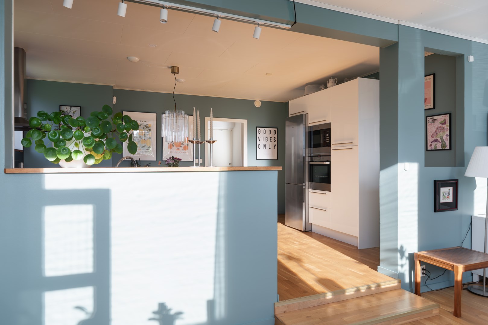 Bostadsbild från Apotekargatan 8, Till salu i Kristiansborg, Västerås