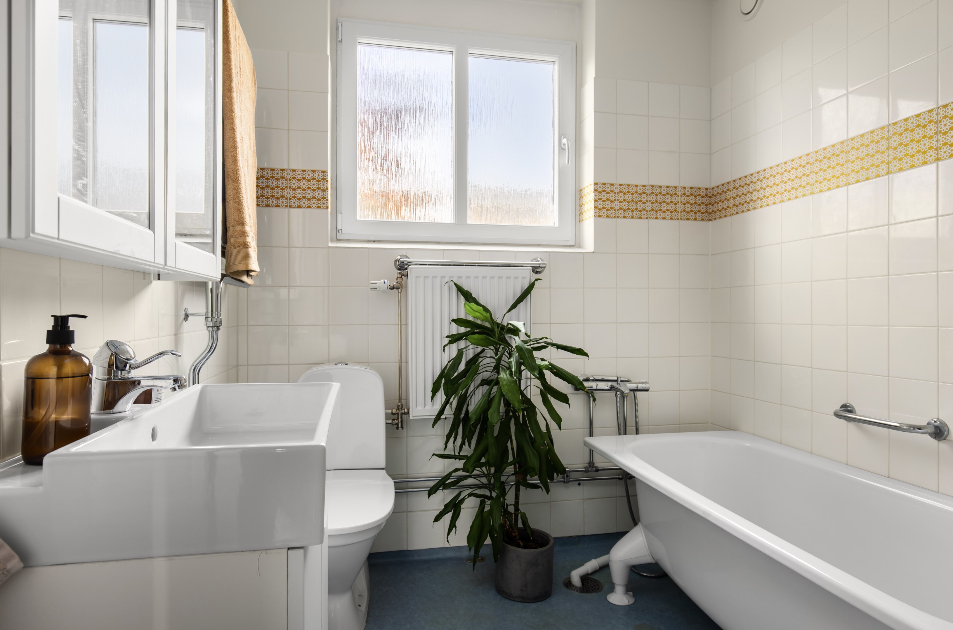 Bostadsbild från Henriksdalsringen 89, Såld i Henriksdalsberget, Nacka