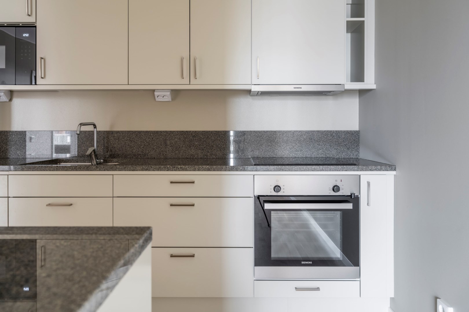 Bostadsbild från Centralvägen 103, Till salu i Roslags Näsby, Täby