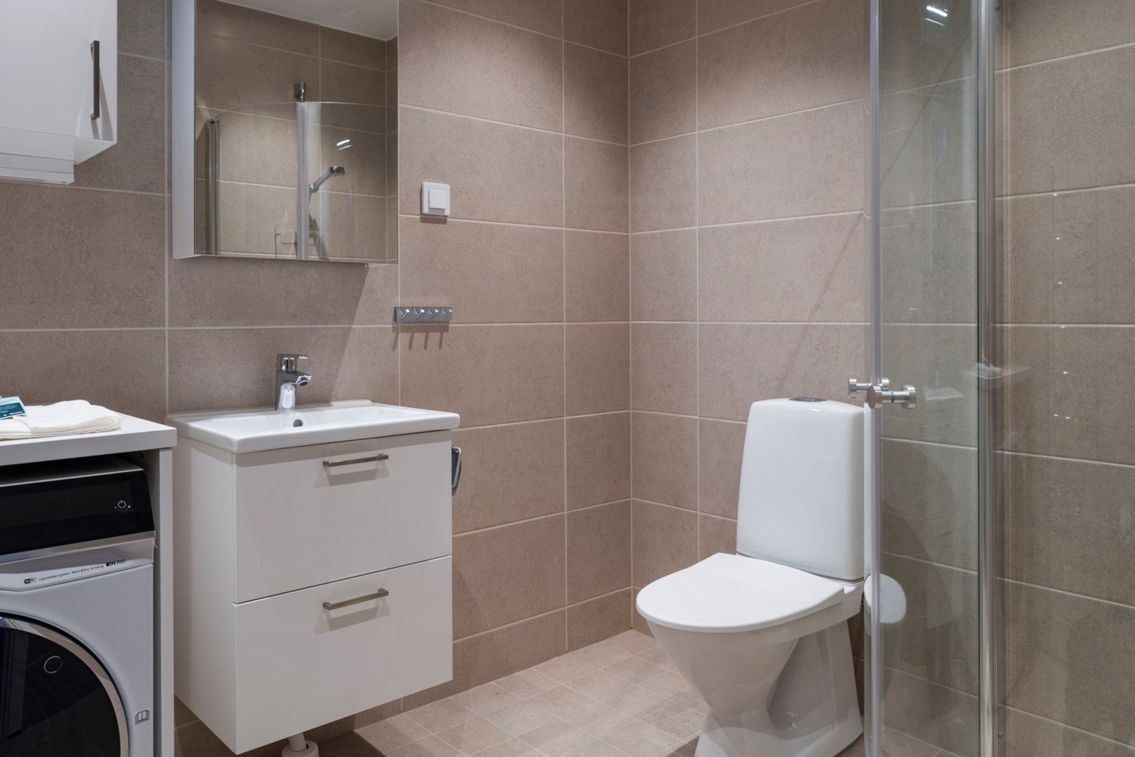 Bostadsbild från Centralvägen 103, Till salu i Roslags Näsby, Täby