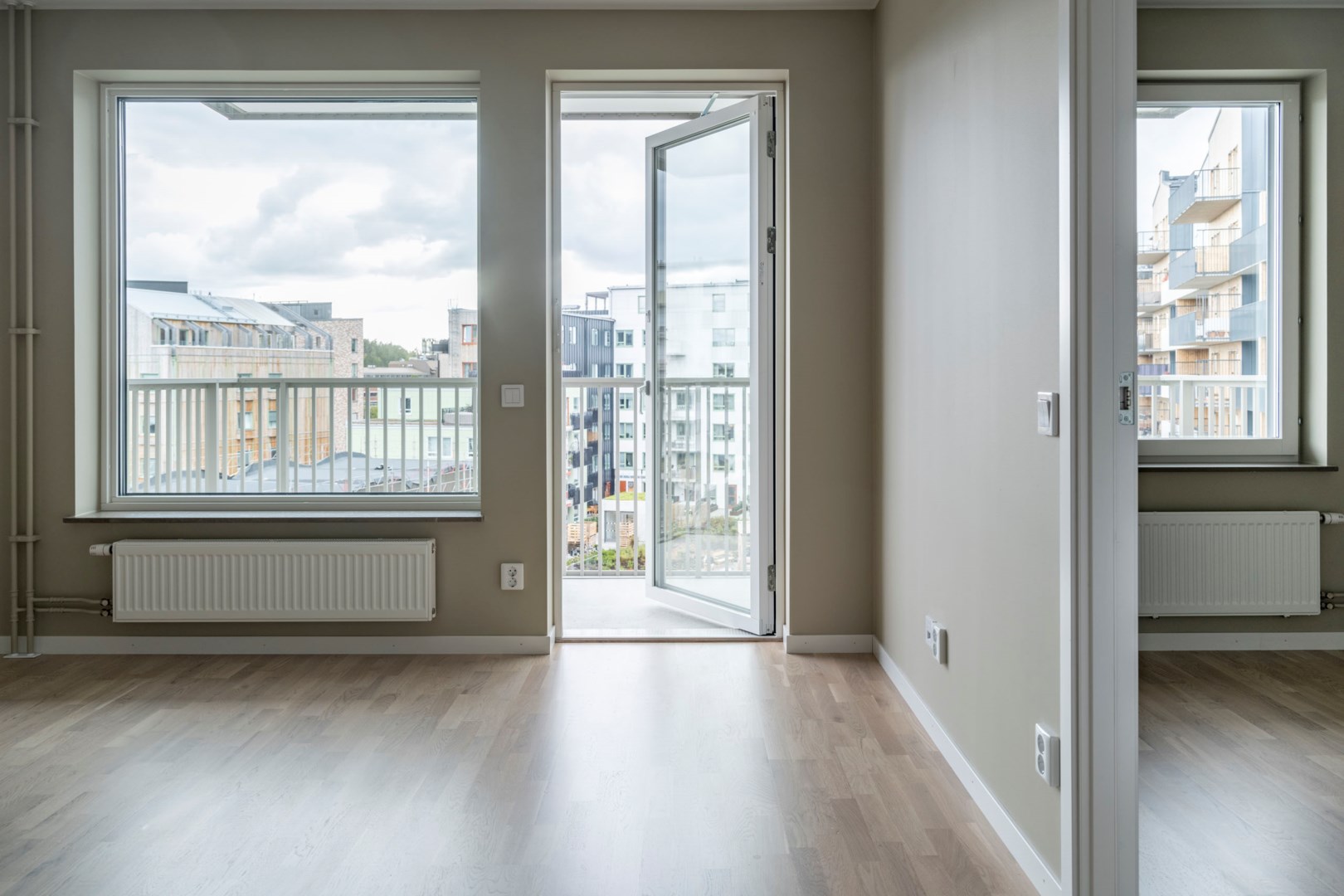 Bostadsbild från Centralvägen 103, Till salu i Roslags Näsby, Täby