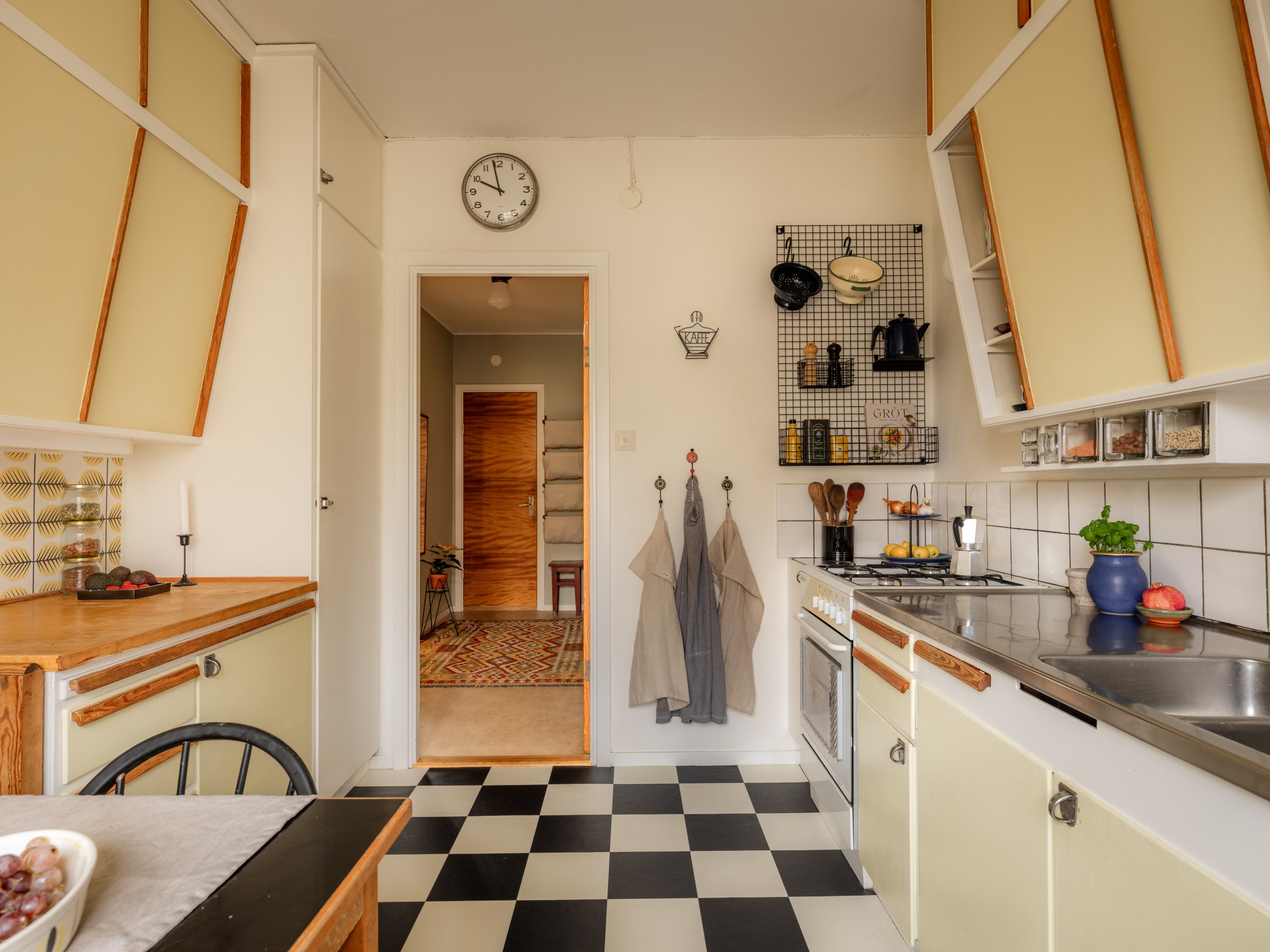 Bostadsbild från Broddgränd 10, Till salu i Västertorp, Stockholm