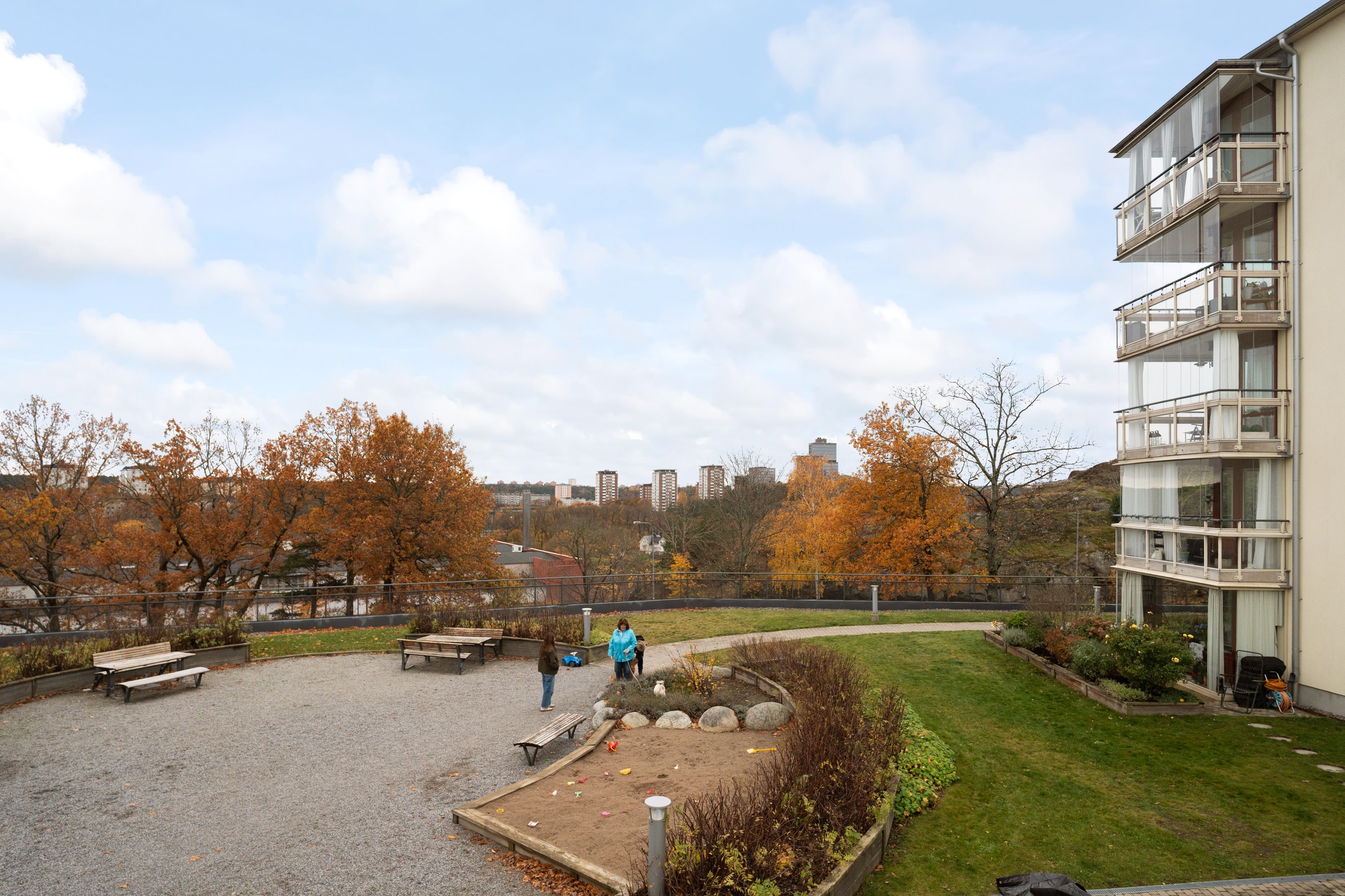 Bostadsbild från Finnbergsvägen 68, Såld i Finnberget, Nacka