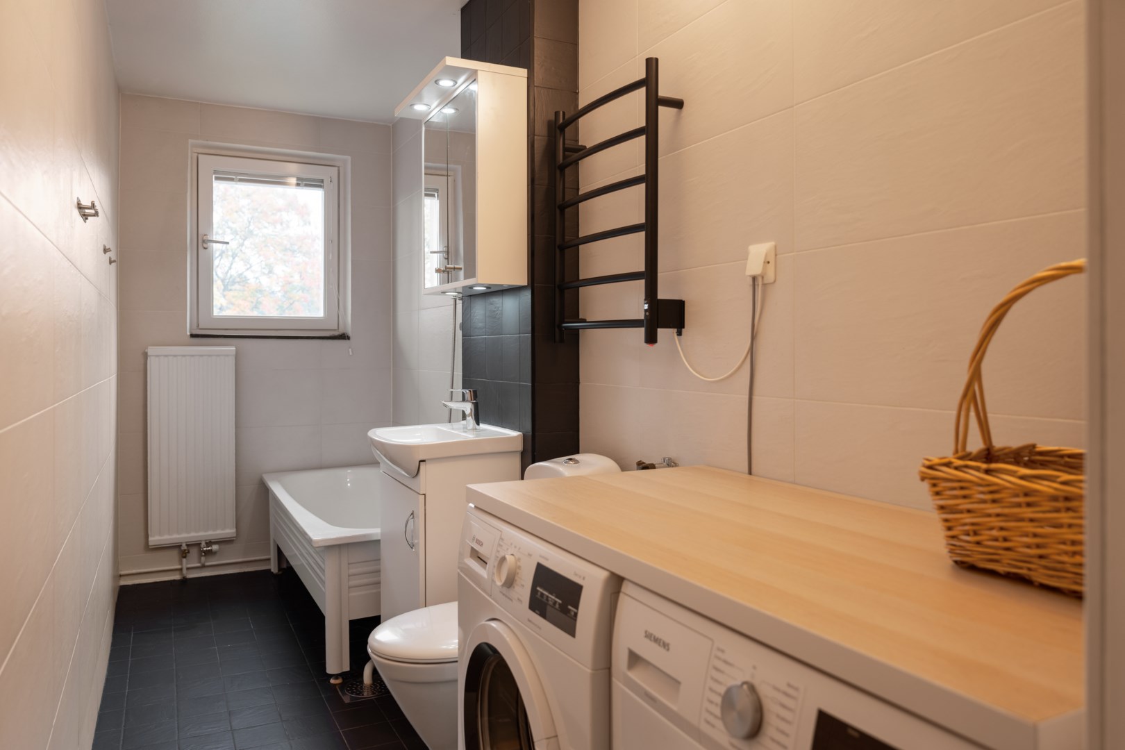 Bostadsbild från Ormingeringen 51A, Till salu i Västra Orminge, Nacka