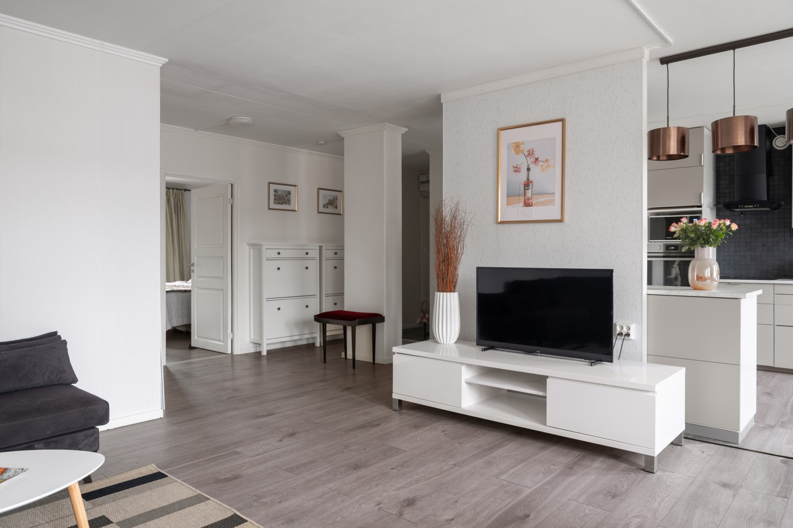 Bostadsbild från Ormingeringen 51A, Till salu i Västra Orminge, Nacka