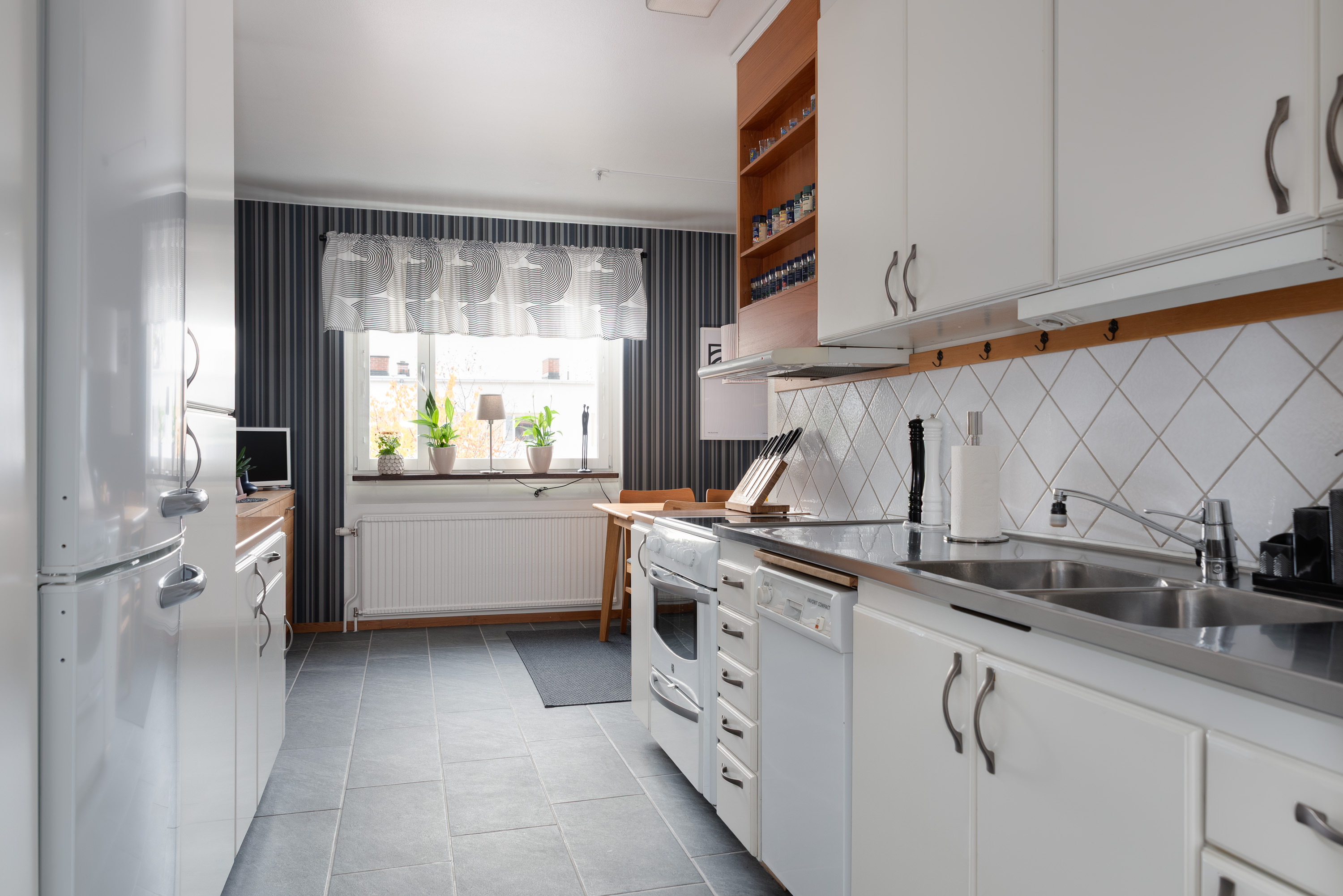 Bostadsbild från Regementsgatan 32, Till salu i Viksäng, Västerås