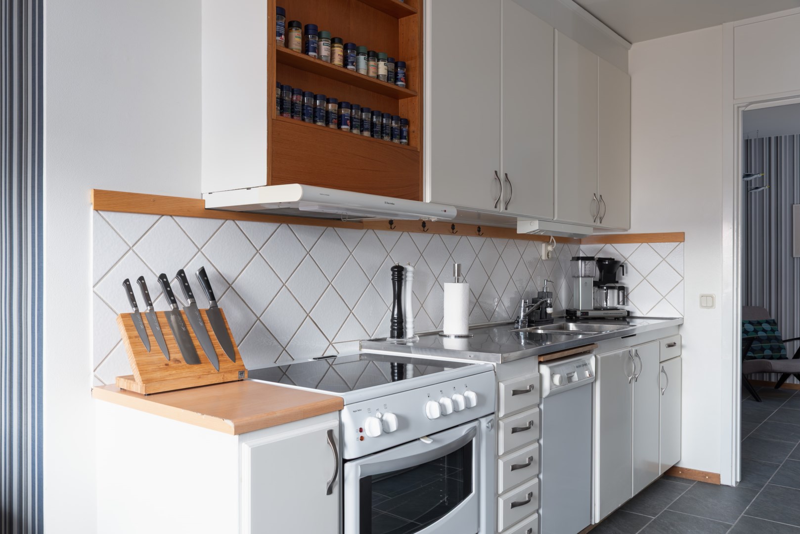 Bostadsbild från Regementsgatan 32, Till salu i Viksäng, Västerås