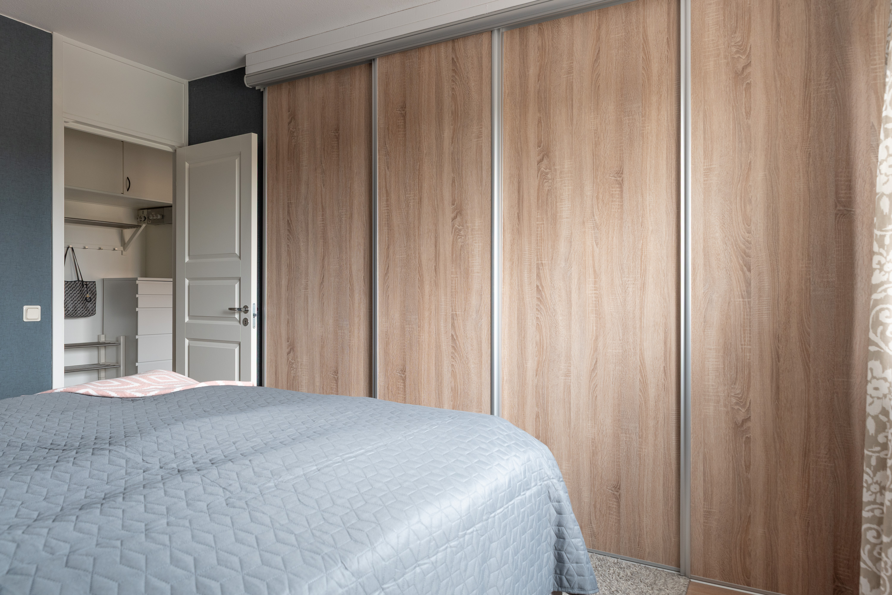 Bostadsbild från Regementsgatan 32, Till salu i Viksäng, Västerås