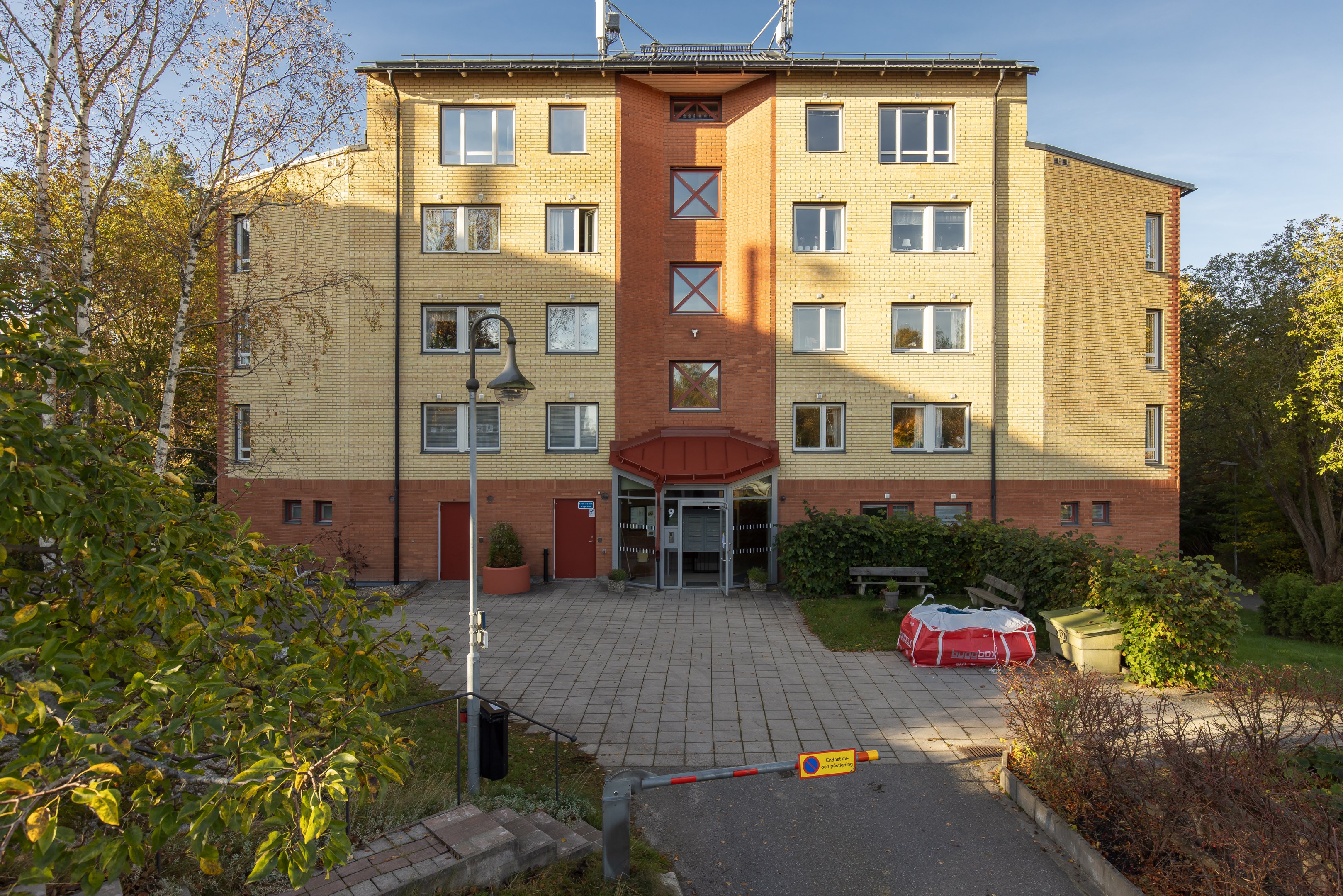 Bostadsbild från Vitlöksgränd 9, 5tr, Till salu i , Tyresö