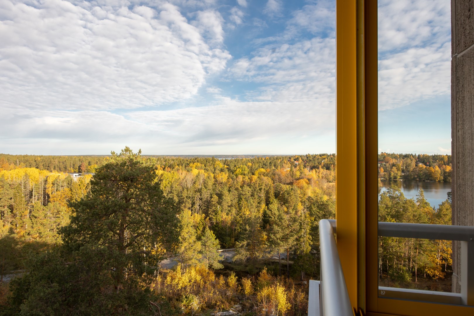 Bostadsbild från Skarpövägen 53, Såld i Västra Orminge, Nacka