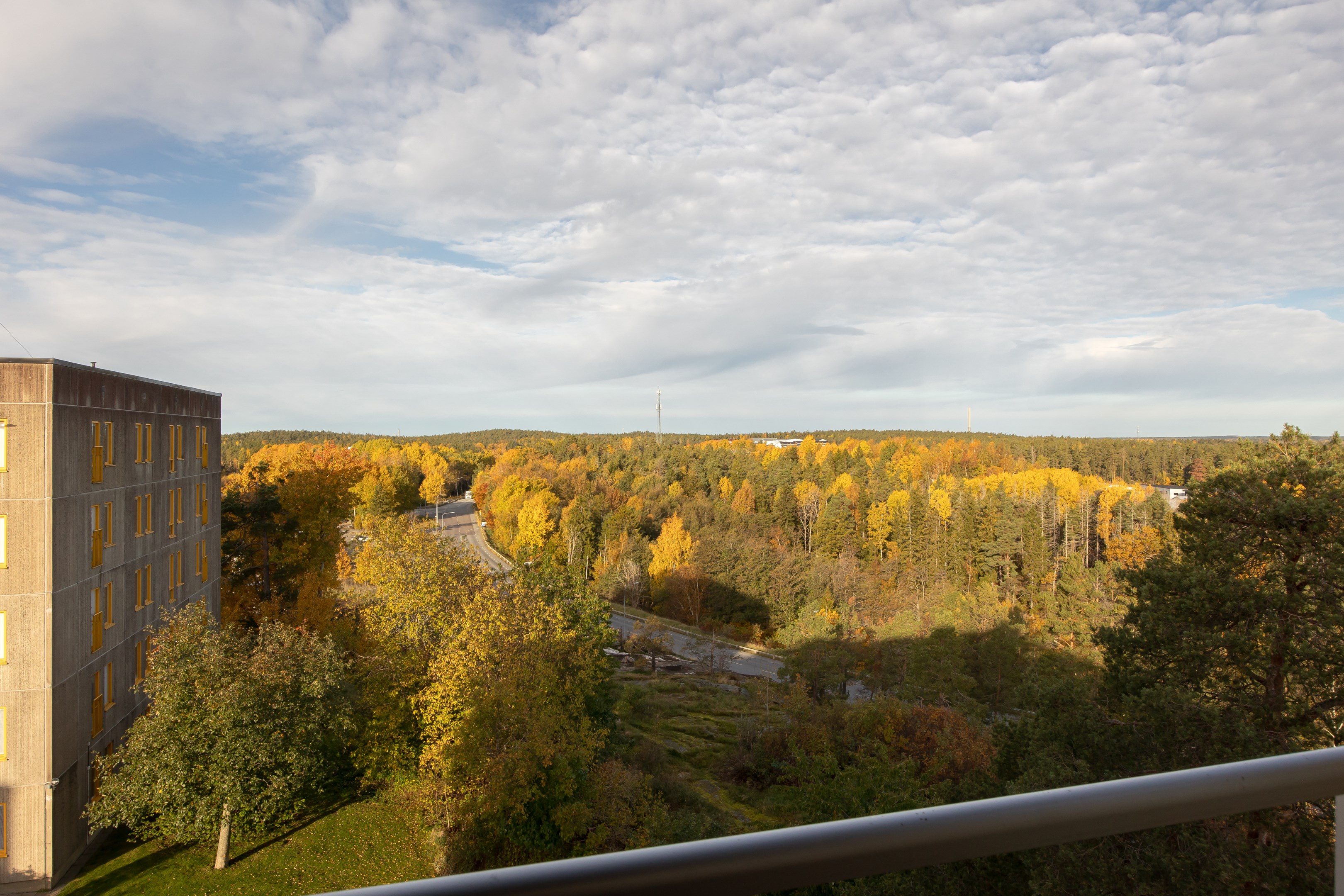 Bostadsbild från Skarpövägen 53, Såld i Västra Orminge, Nacka