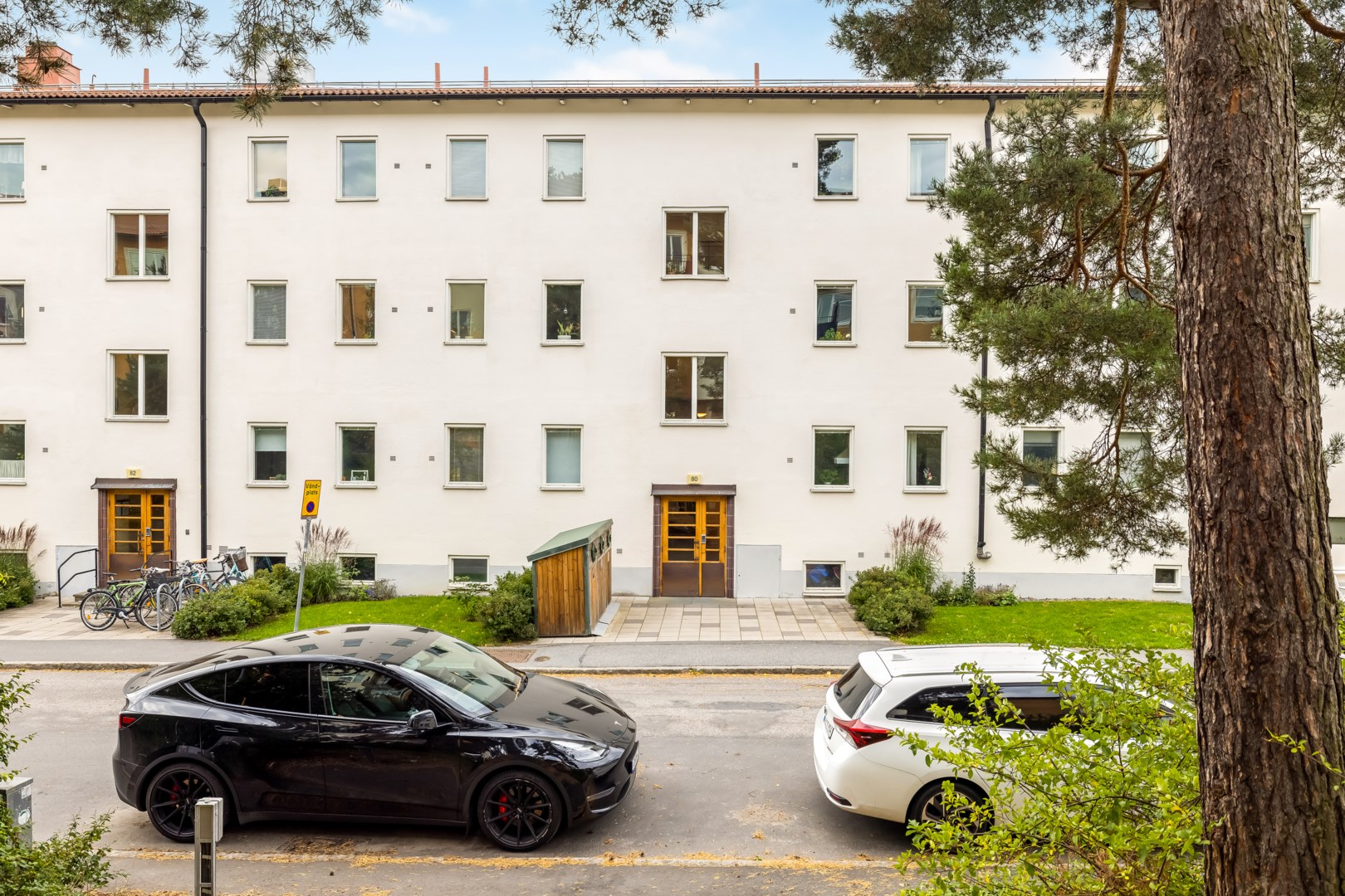 Bostadsbild från Valutavägen 80, Till salu i Hägerstensåsen, Stockholm