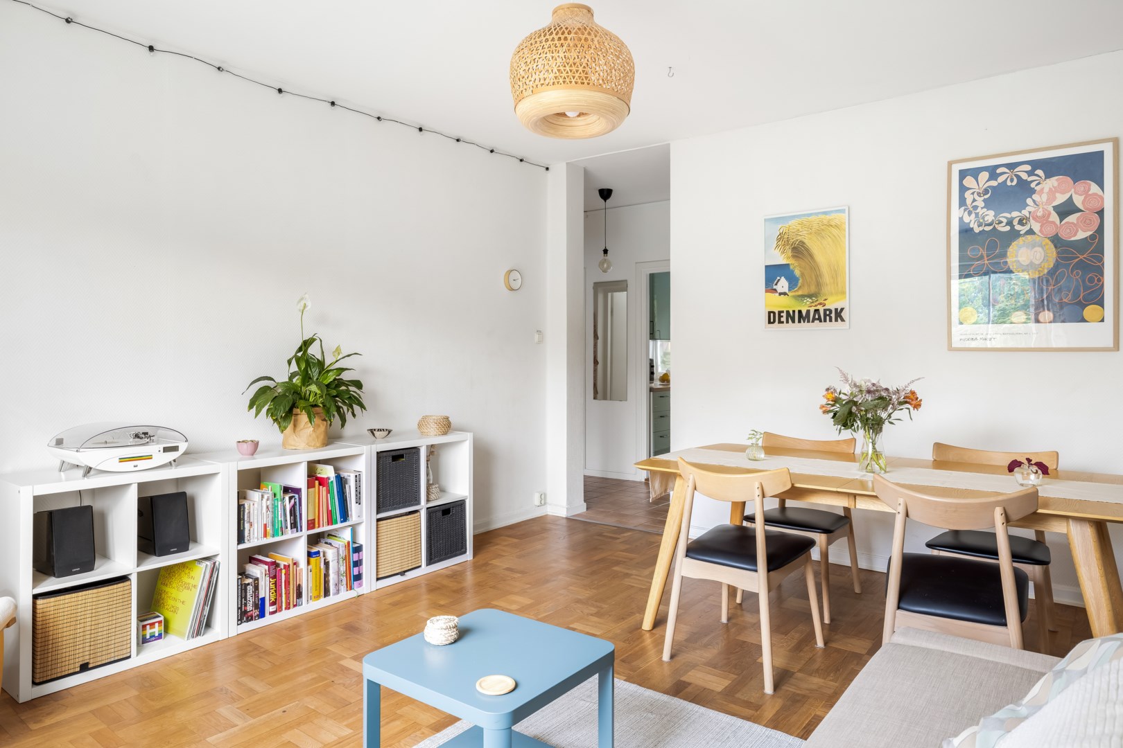 Bostadsbild från Valutavägen 80, Till salu i Hägerstensåsen, Stockholm